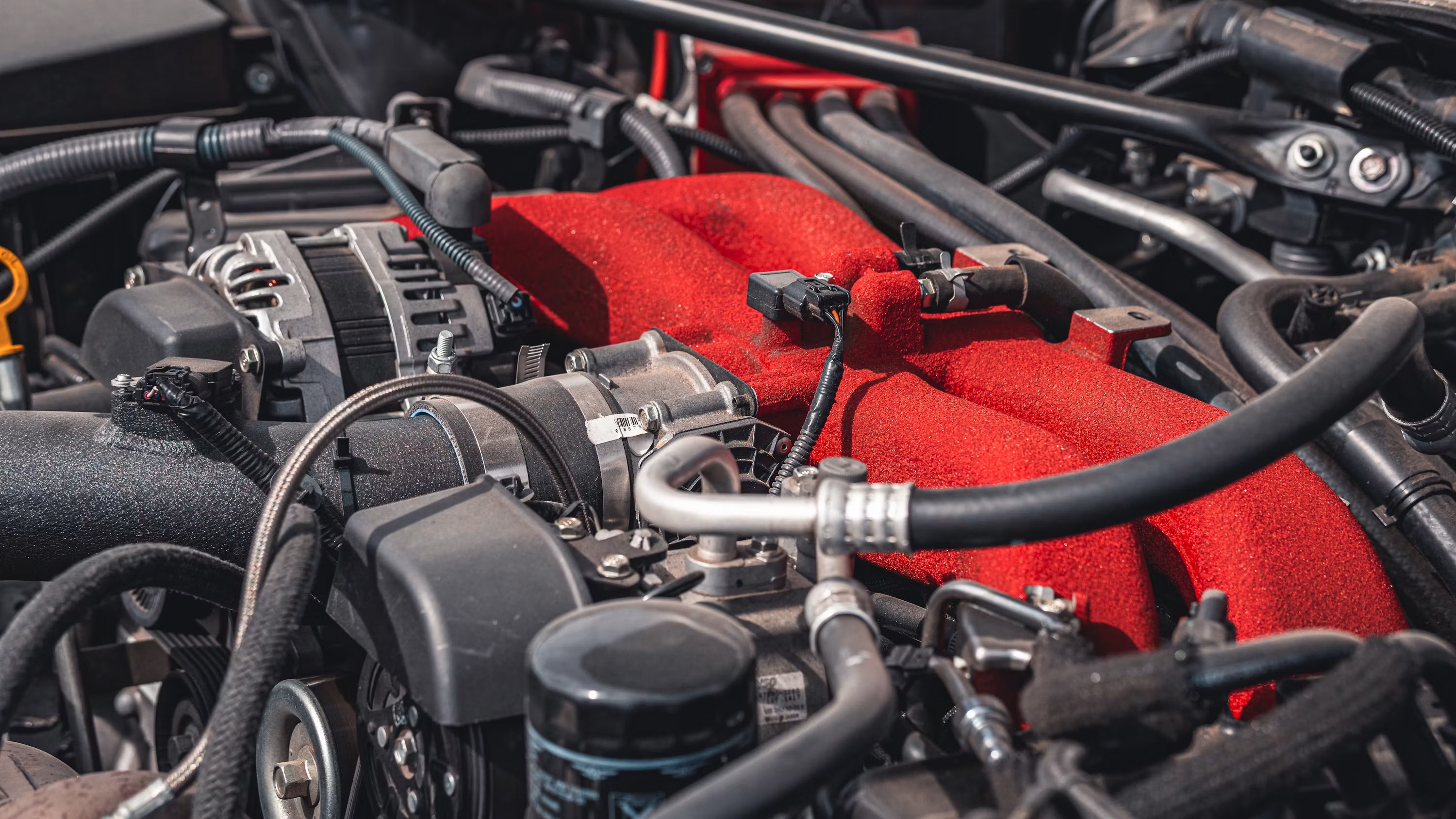 Motorni prostor vozila med diagnostiko